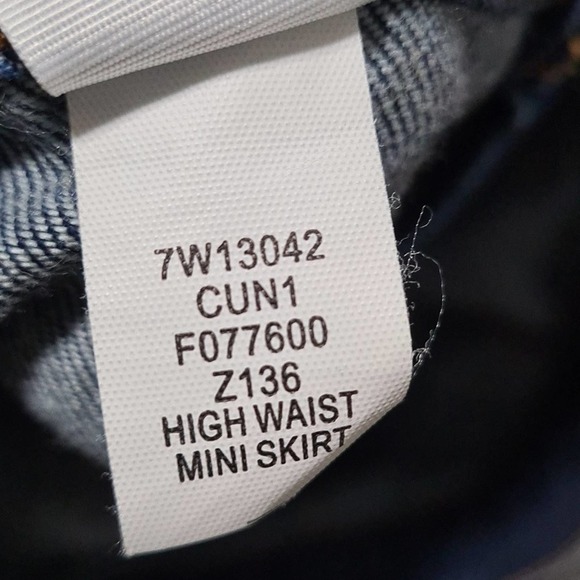Lucky Brand High Rise Mini Skirt Size 4 - Picture 3 of 4